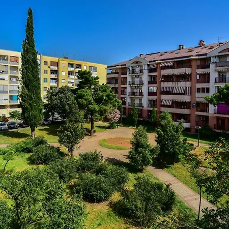Appartement Oasis Apartment *