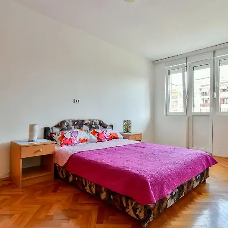 Appartement Oasis Apartment